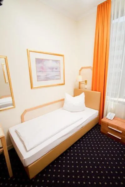 Hotel Tourist Frankfurt am Main